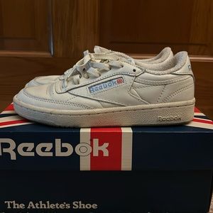 Reebok women’s club c 85 vintage unisex tennis shoes